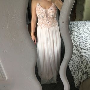 🌸HP🌸 Pink Flowered Prom Dress